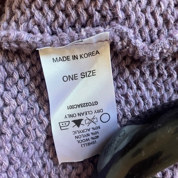 OPEN YY Purple Beanie - Picture 4 of 7